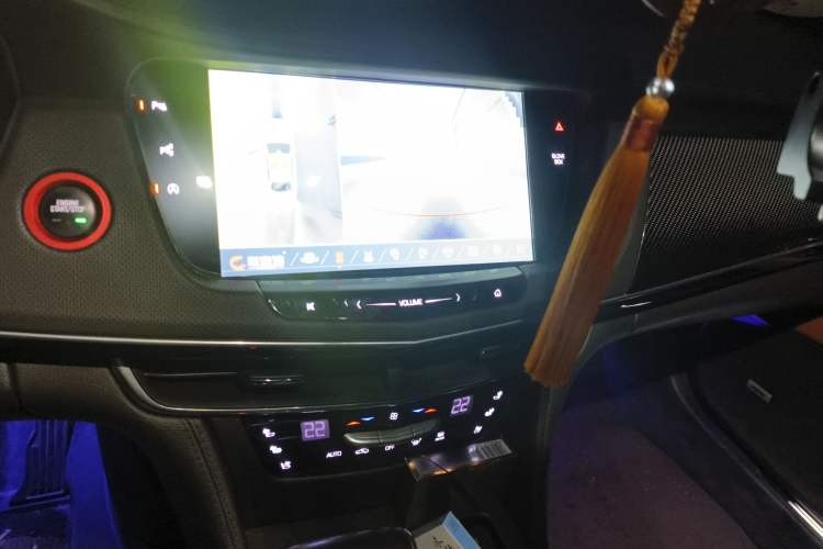 Used Cadillac CT6 2016 28T Leading Model Audio And AC Panel