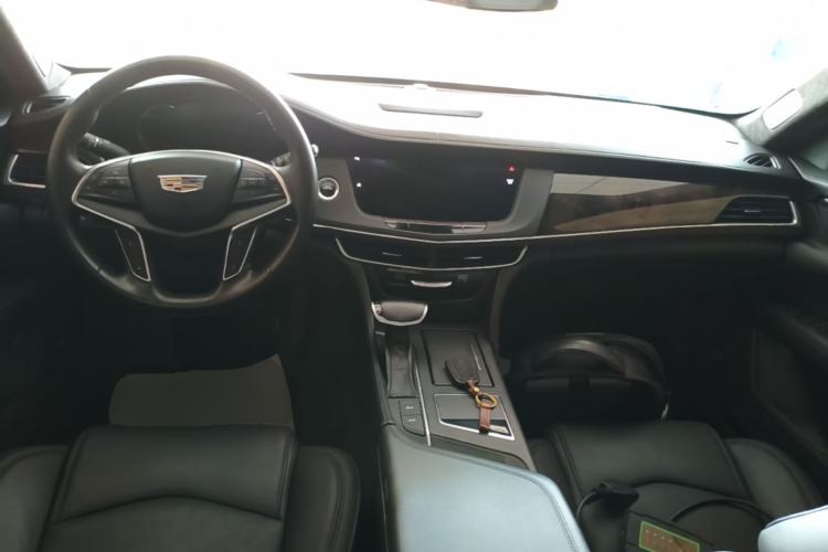 Used Cadillac CT6 2016 28T Luxury Model Center Console