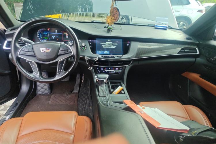 Used Cadillac CT6 2016 40T Leading Model Center Console