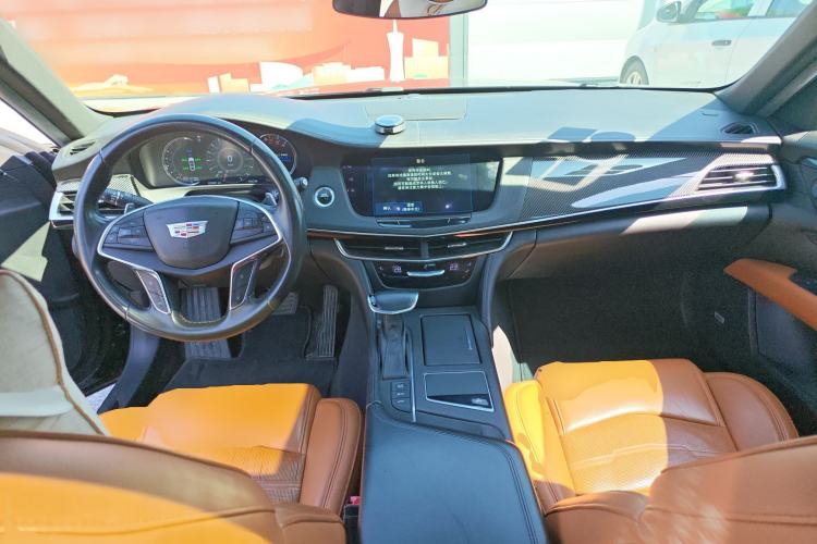 Used Cadillac CT6 2016 40T Leading Model Center Console