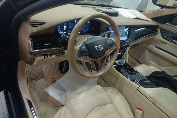 Used Cadillac CT6 2016 28T Platinum Edition Center Console