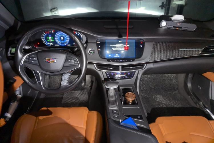 Used Cadillac CT6 2016 28T Leading Model Center Console