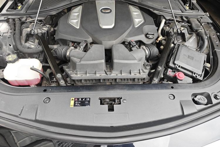 Used Cadillac CT6 2016 40T Leading Model Engine Bay