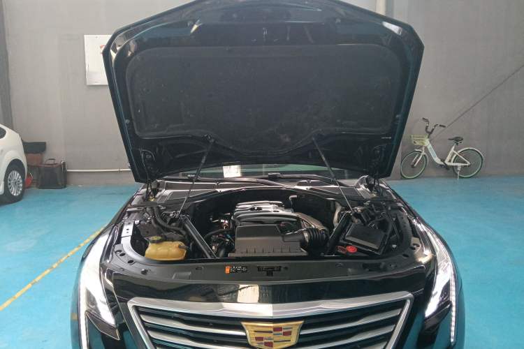Used Cadillac CT6 2016 28T Luxury Model Engine Bay