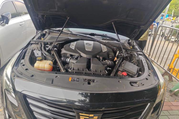 Used Cadillac CT6 2016 40T Leading Model Engine Bay