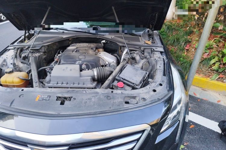 Used Cadillac CT6 2016 28T Luxury Model Engine Bay Left