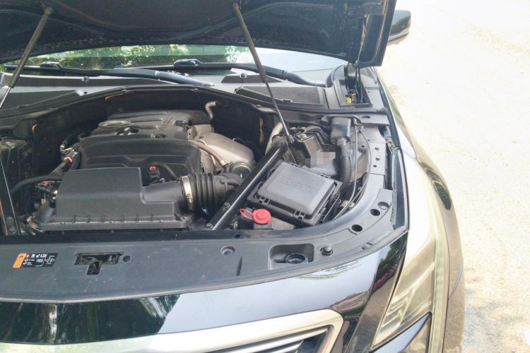 Used Cadillac CT6 2016 28T Elite Edition Engine Bay Left