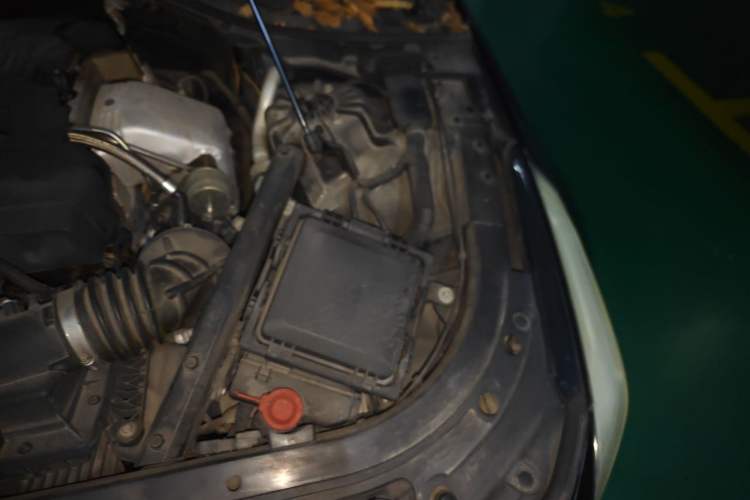 Used Cadillac CT6 2016 28T Fashion Edition Engine Bay Left