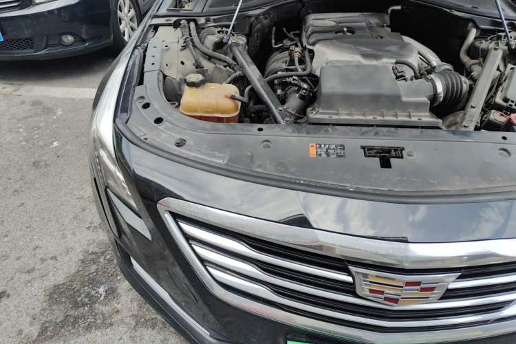 Used Cadillac CT6 2016 28T Fashion Edition Engine Bay Right