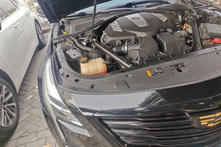 Used Cadillac CT6 2016 40T Leading Model Engine Bay Right