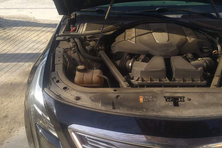 Used Cadillac CT6 2016 40T Platinum Edition Engine Bay Right