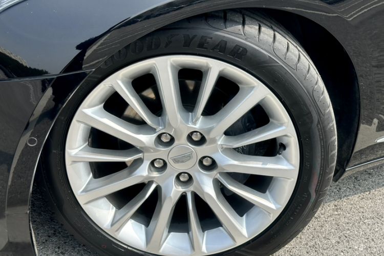 Used Cadillac CT6 2016 28T Leading Model Exterior 10