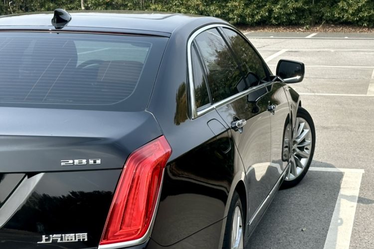 Used Cadillac CT6 2016 28T Leading Model Exterior 3