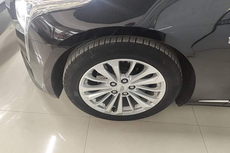 Used Cadillac CT6 2016 28T Luxury Model Exterior 4
