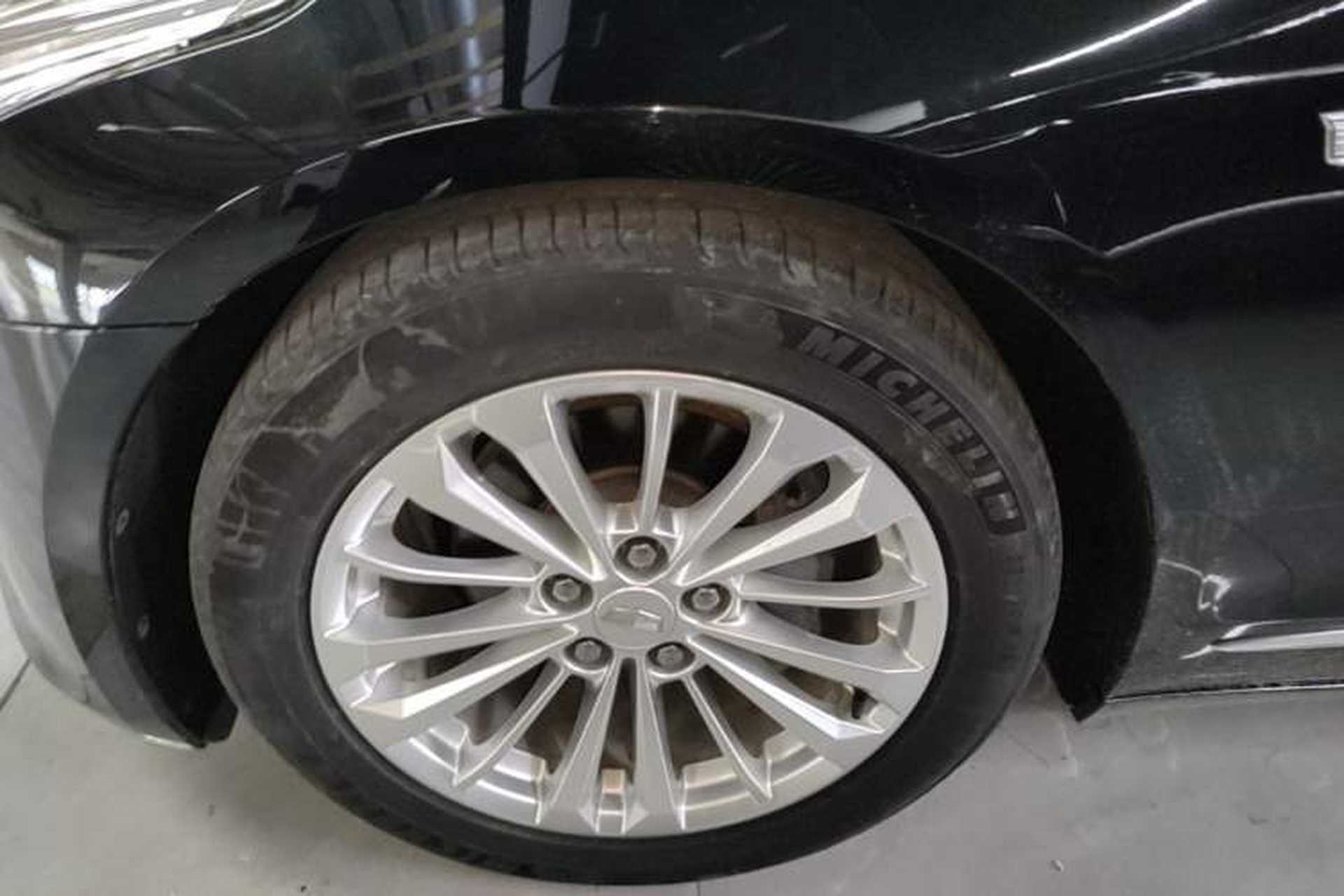 Used Cadillac CT6 2016 28T Luxury Model Exterior 4