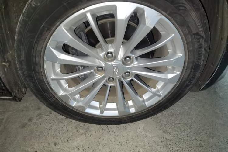 Used Cadillac CT6 2016 28T Luxury Model Exterior 7