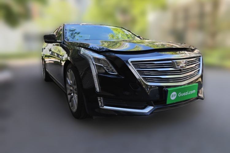 Used Cadillac CT6 2016 28T Platinum Edition Front Right 45 Deg