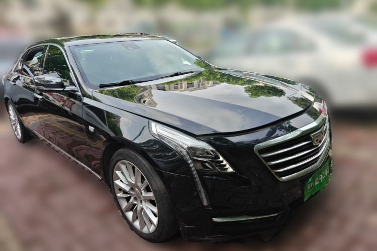 Used Cadillac CT6 2016 40T Luxury Model Front Right 45 Deg