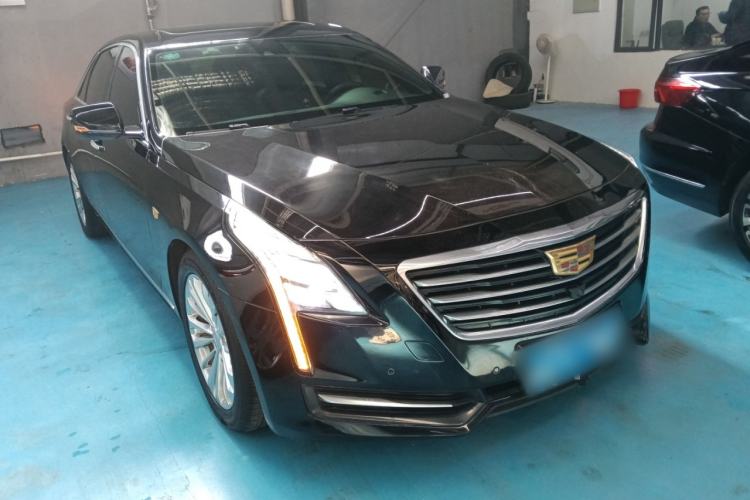 Used Cadillac CT6 2016 28T Luxury Model Front Right 45 Deg