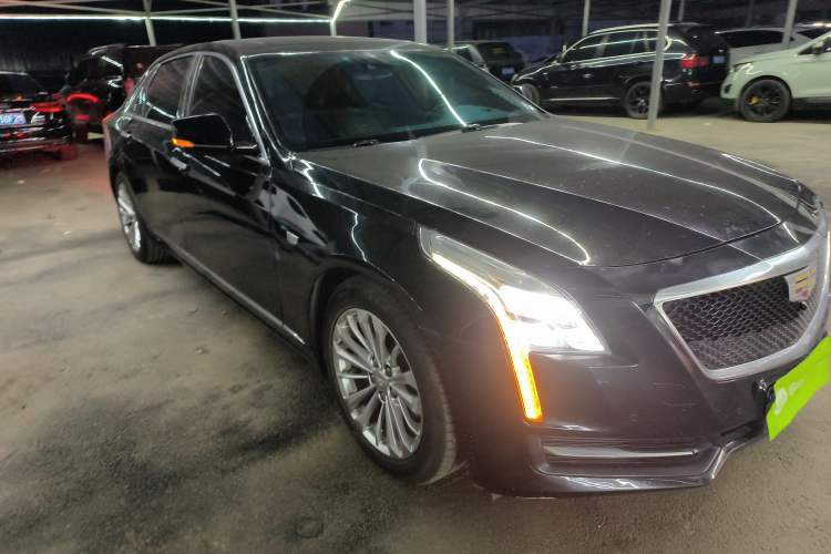Used Cadillac CT6 2016 28T Luxury Model Front Right 45 Deg