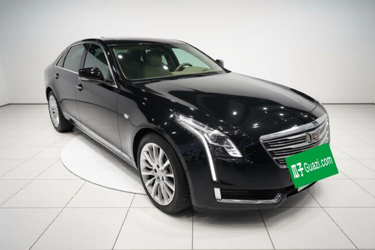 Used Cadillac CT6 2016 28T Platinum Edition Front Right 45 Deg