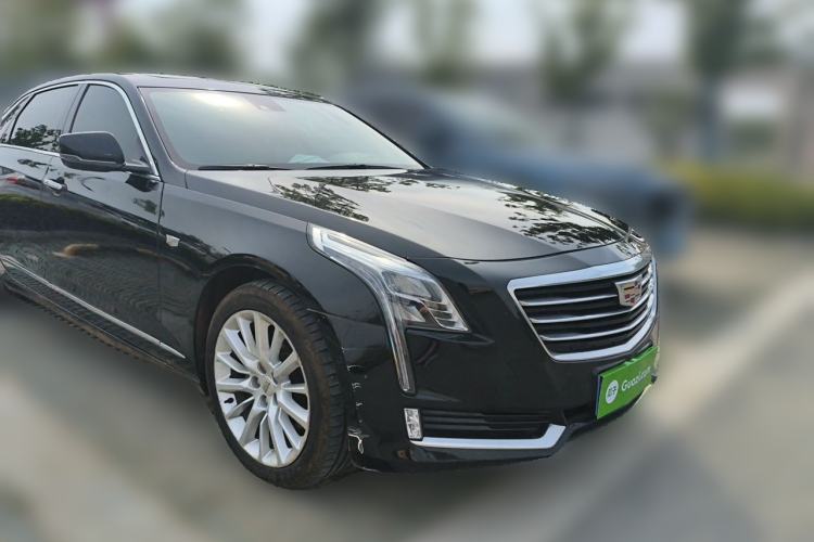 Used Cadillac CT6 2016 40T Luxury Model Front Right 45 Deg
