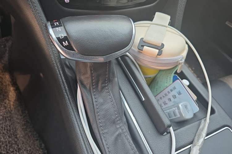 Used Cadillac CT6 2016 28T Luxury Model Gear Lever