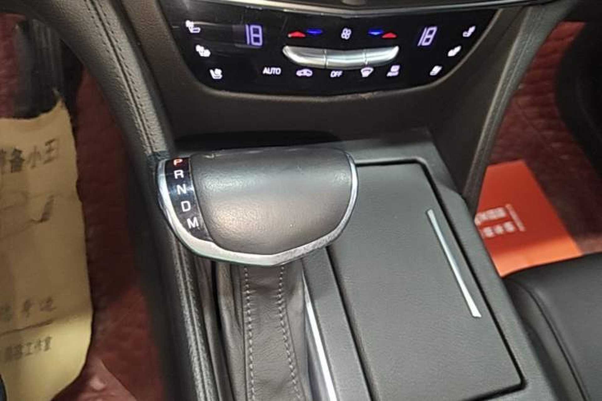 Used Cadillac CT6 2016 28T Luxury Model Gear Lever