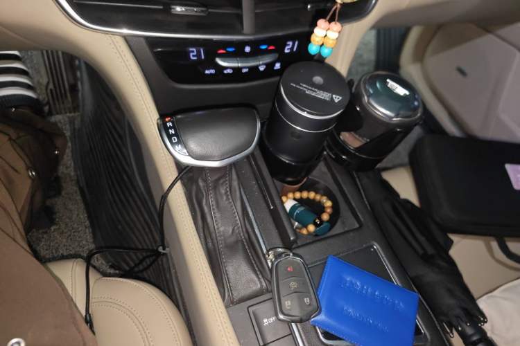 Used Cadillac CT6 2016 28T Fashion Edition Gear Lever