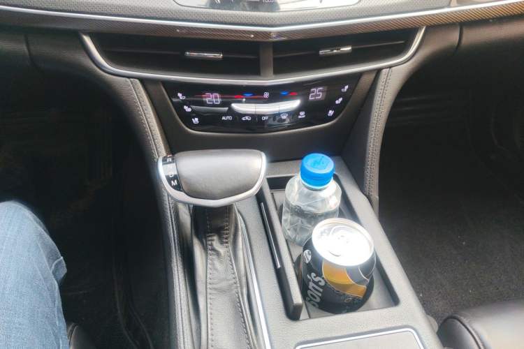 Used Cadillac CT6 2016 28T Luxury Model Gear Lever