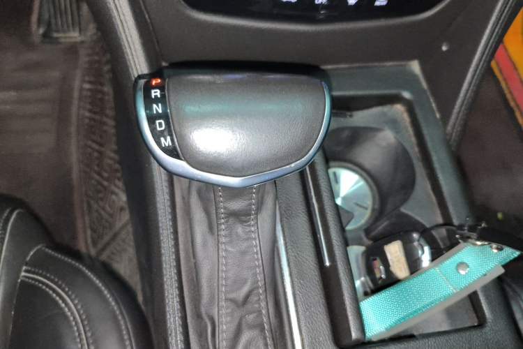 Used Cadillac CT6 2016 28T Elite Edition Gear Lever
