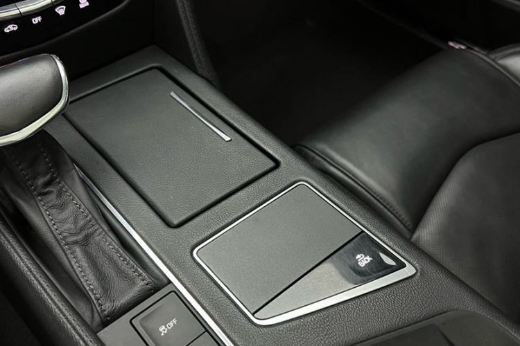 Used Cadillac CT6 2016 40T Luxury Model Interior 10