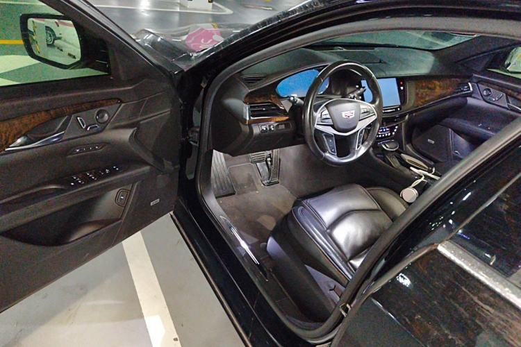 Used Cadillac CT6 2016 28T Luxury Model Interior 3