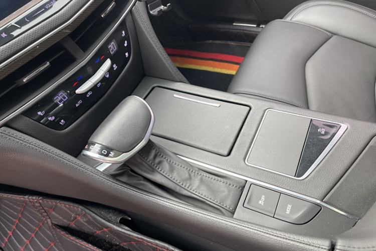 Used Cadillac CT6 2016 28T Luxury Model Interior 6