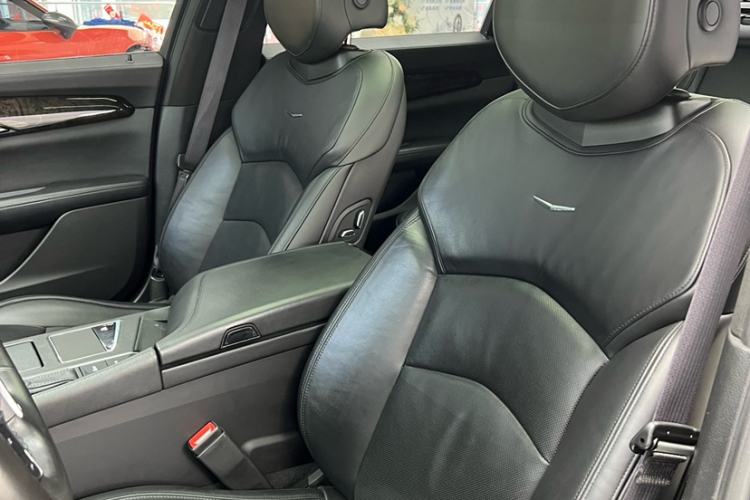 Used Cadillac CT6 2016 40T Luxury Model Interior 8