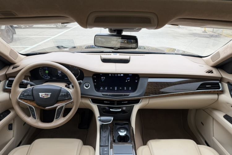 Used Cadillac CT6 2016 40T Platinum Edition Interior 8