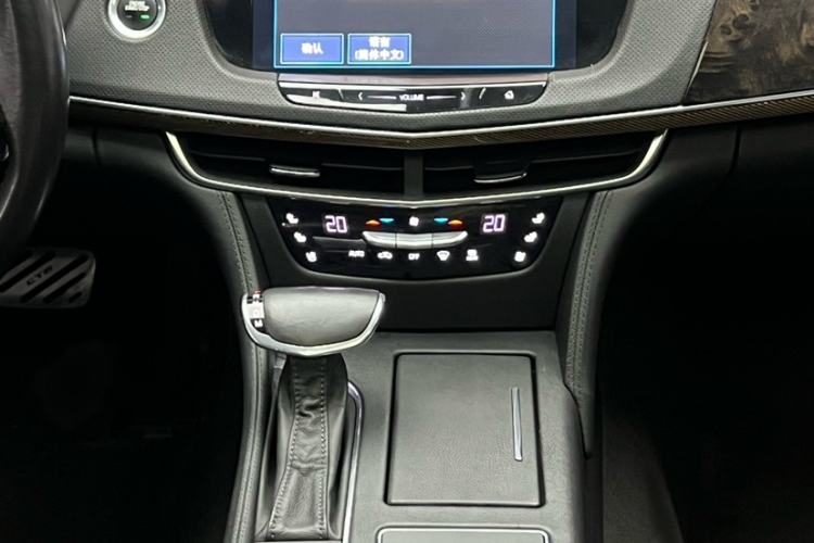 Used Cadillac CT6 2016 40T Luxury Model Interior 9