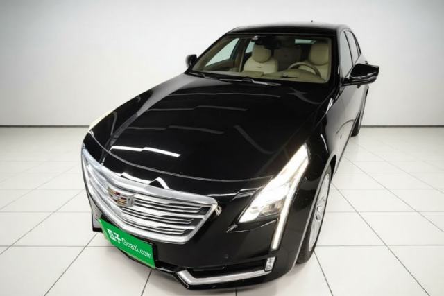 Ojetý Cadillac CT6 2016 40T Platinum Edition