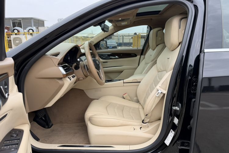 Used Cadillac CT6 2016 40T Platinum Edition Left Front Seat