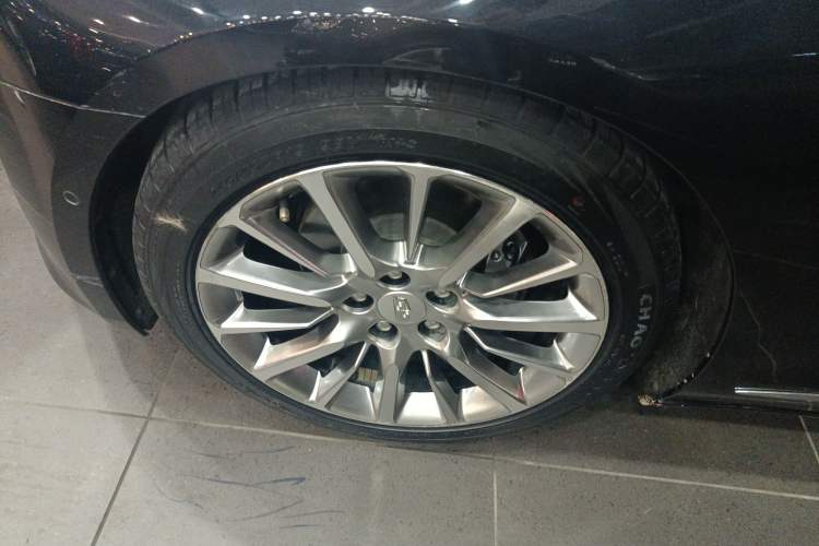 Used Cadillac CT6 2016 28T Platinum Edition Left Front Wheel Hub