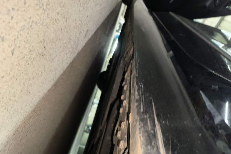 Used Cadillac CT6 2016 28T Luxury Model Left Side Sill