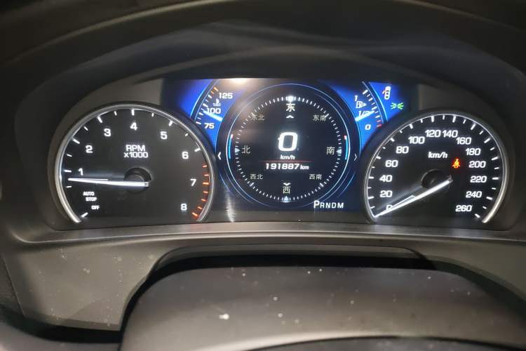 Used Cadillac CT6 2016 28T Elite Edition Odometer Close Up