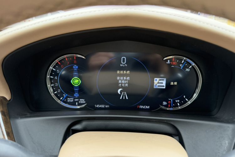 Used Cadillac CT6 2016 40T Platinum Edition Odometer Close Up
