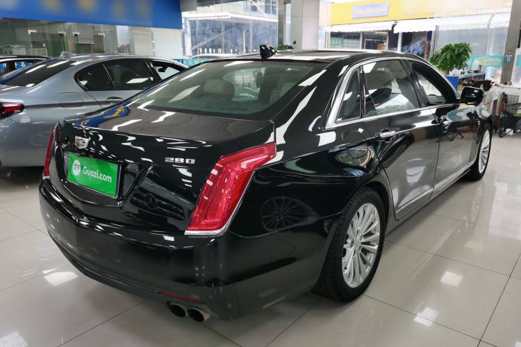 Used Cadillac CT6 2016 28T Fashion Edition Rear Right 45 Deg