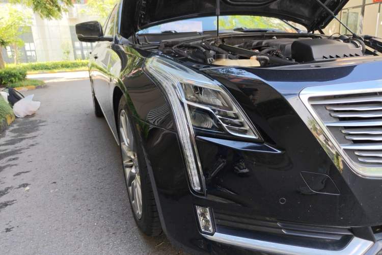 Used Cadillac CT6 2016 28T Platinum Edition Right Front Headlight
