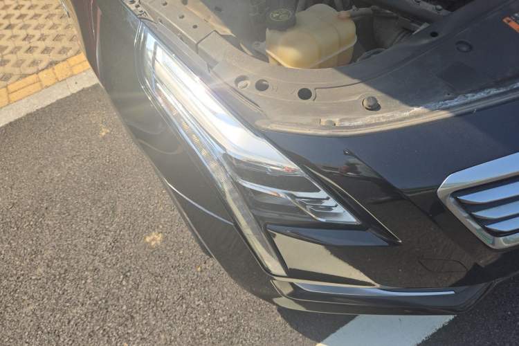 Used Cadillac CT6 2016 28T Luxury Model Right Front Headlight