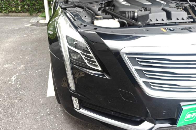 Used Cadillac CT6 2016 40T Leading Model Right Front Headlight