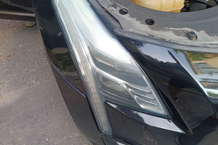 Used Cadillac CT6 2016 28T Elite Edition Right Front Headlight