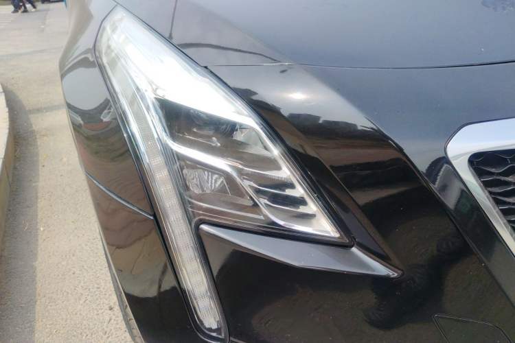 Used Cadillac CT6 2016 28T Luxury Model Right Front Headlight