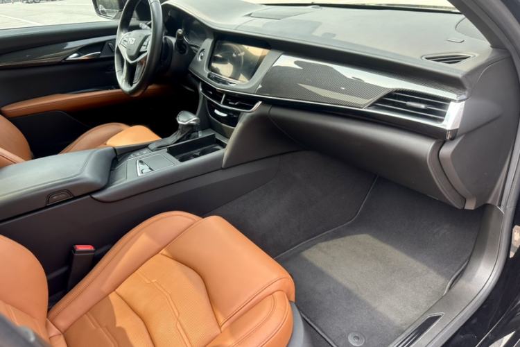 Used Cadillac CT6 2016 28T Leading Model Right Front Seat
